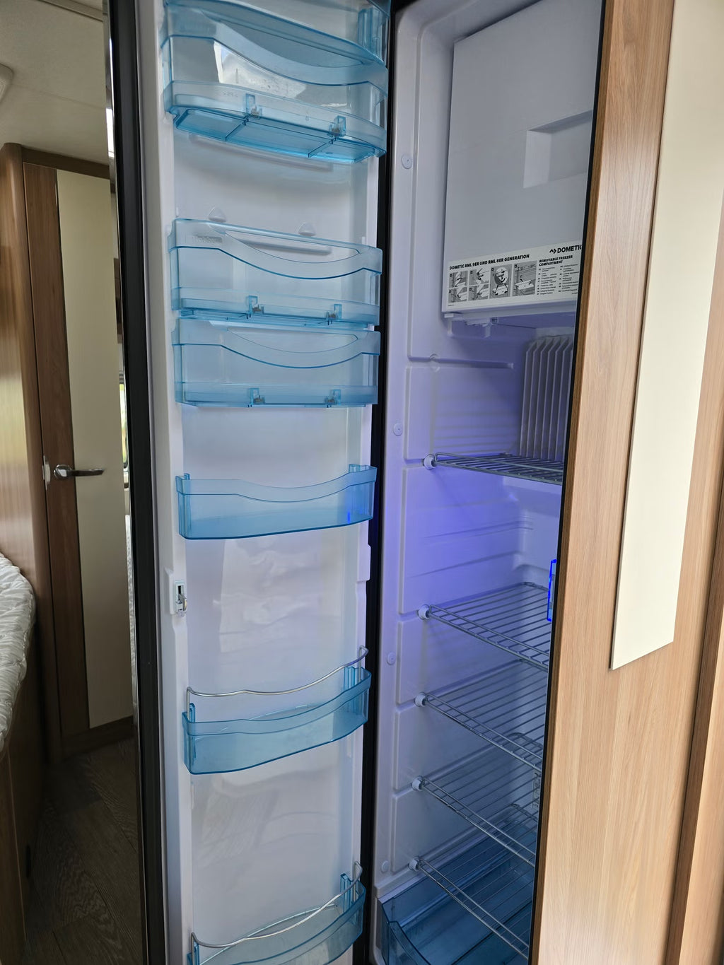 Caravana Hobby 400 SFe Deluxe com 4 Quartos. 2021