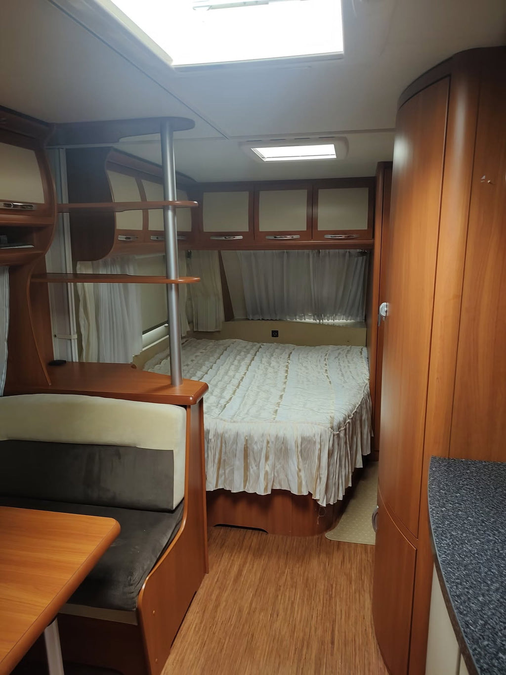 Caravana Hobby Prestige 650