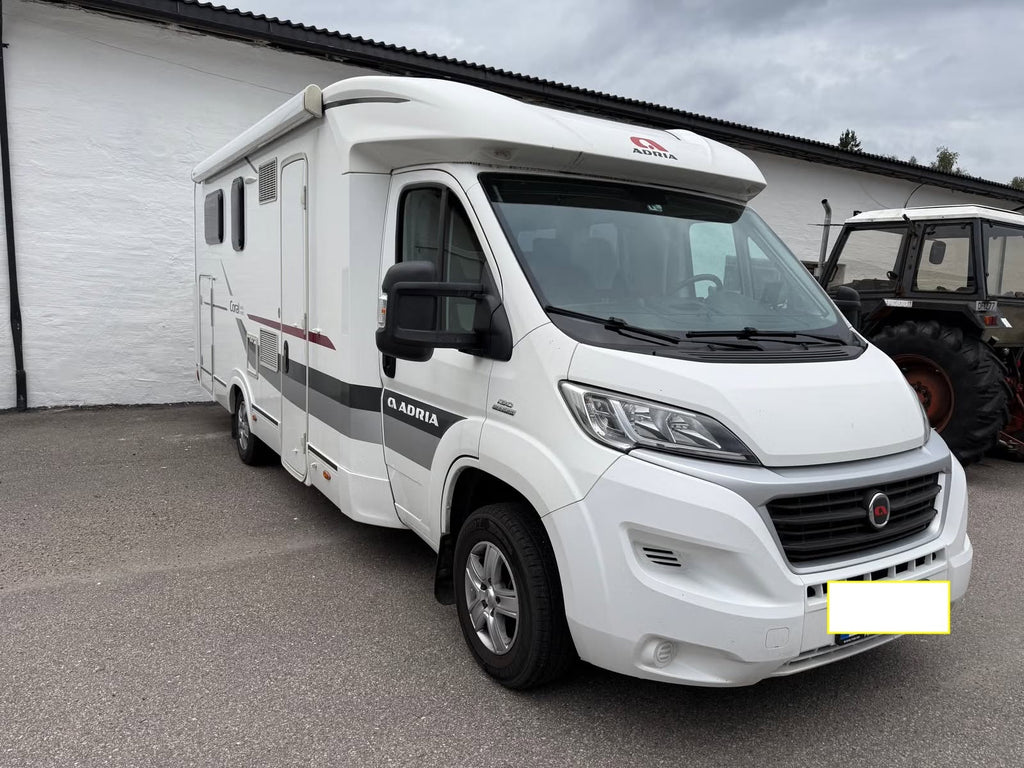 Adria Coral S 690 SC, CAMA CENTRAL