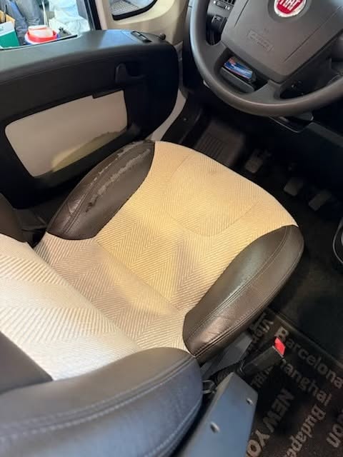 Adria Coral S 690 SC, CAMA CENTRAL