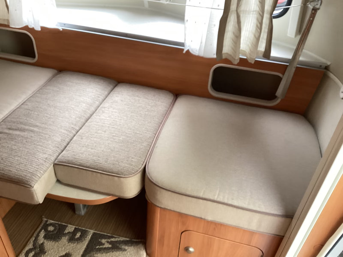 Hymer Eriba Triton 430, 1.300 kg