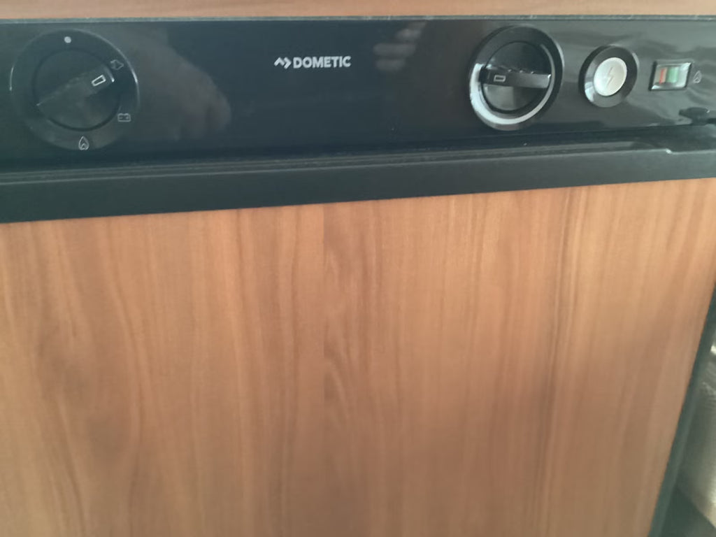 Hymer Eriba Triton 430, 1.300 kg