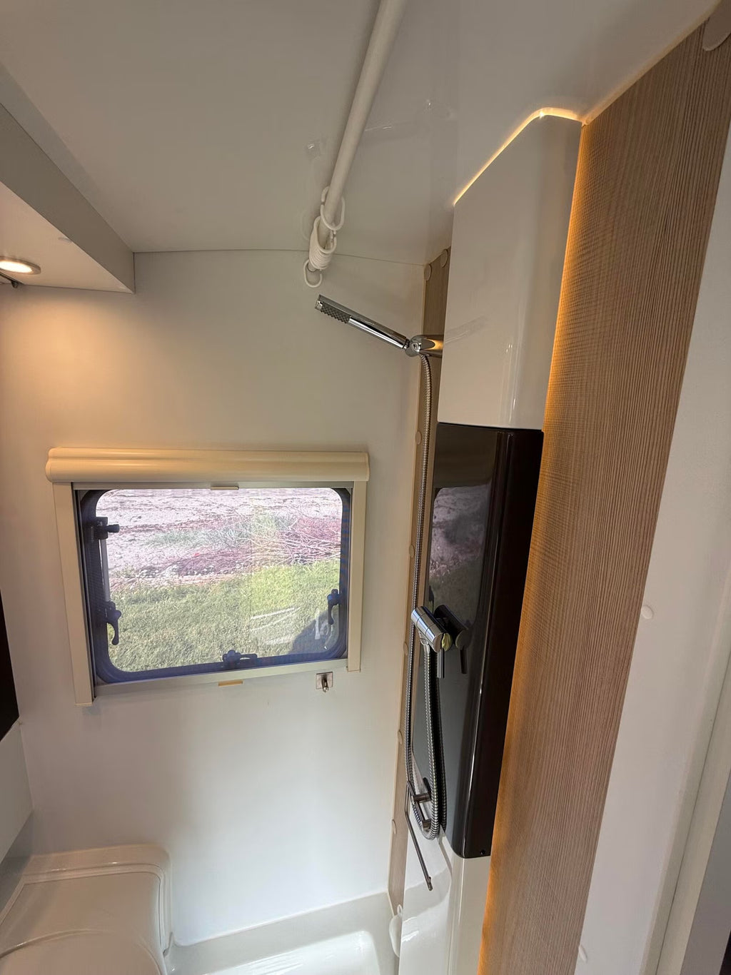 Caravana Adria Action 391 LH Ano  2020