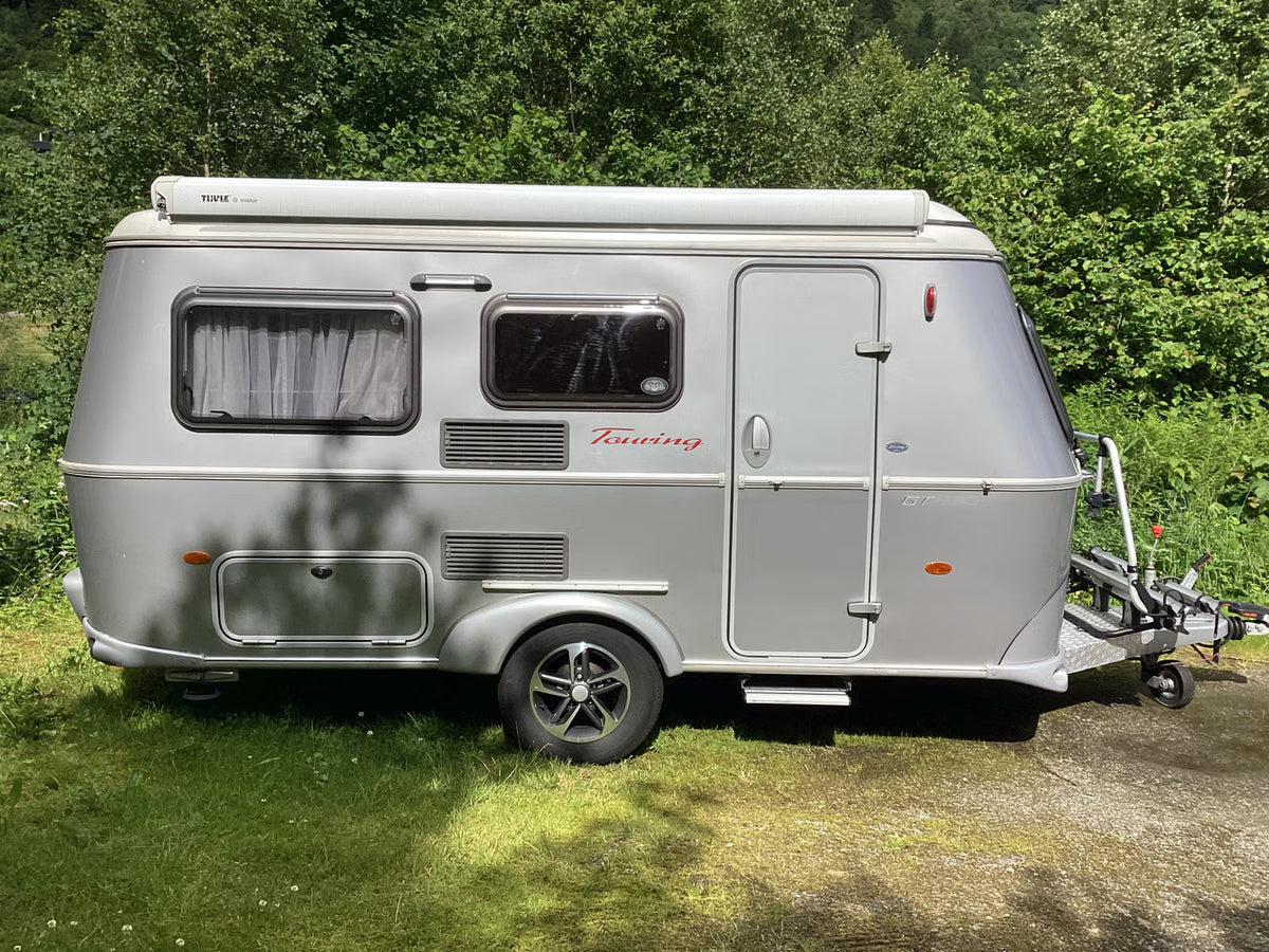 Hymer Eriba Triton 430, 1.300 kg
