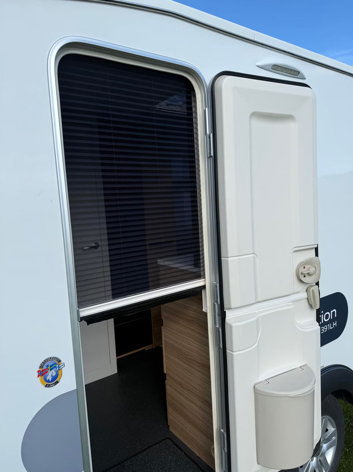 Caravana Adria Action 391 LH Ano  2020