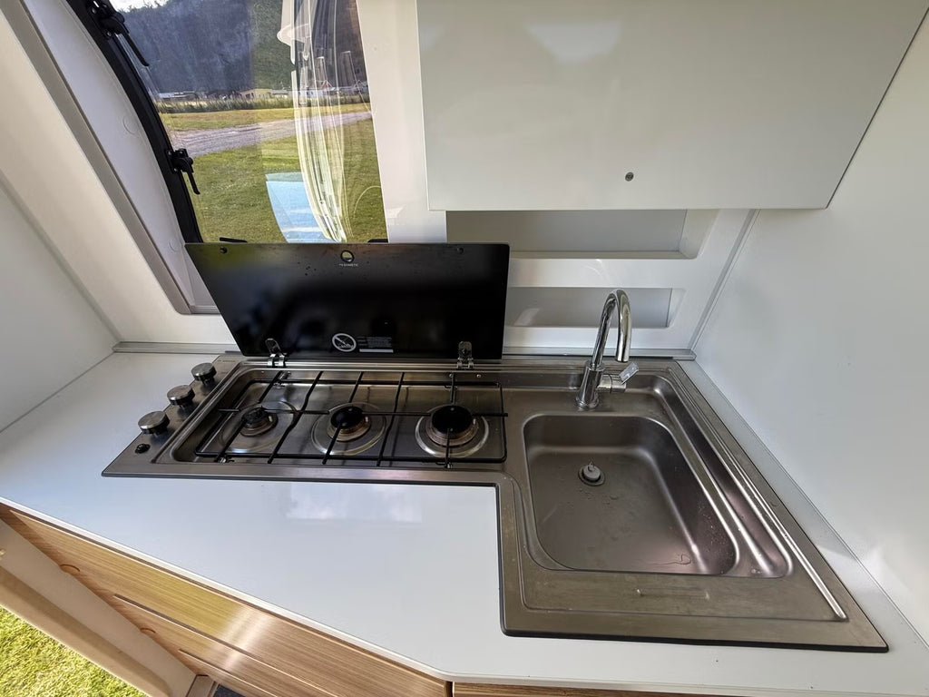 Caravana Adria Action 391 LH Ano  2020