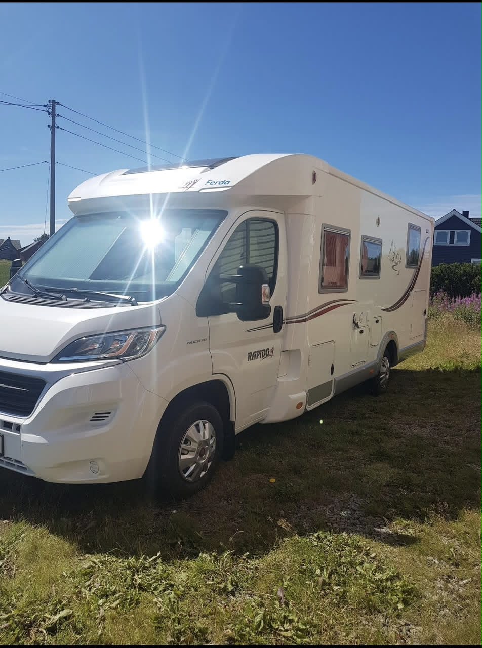 Rapido 681F . 2015